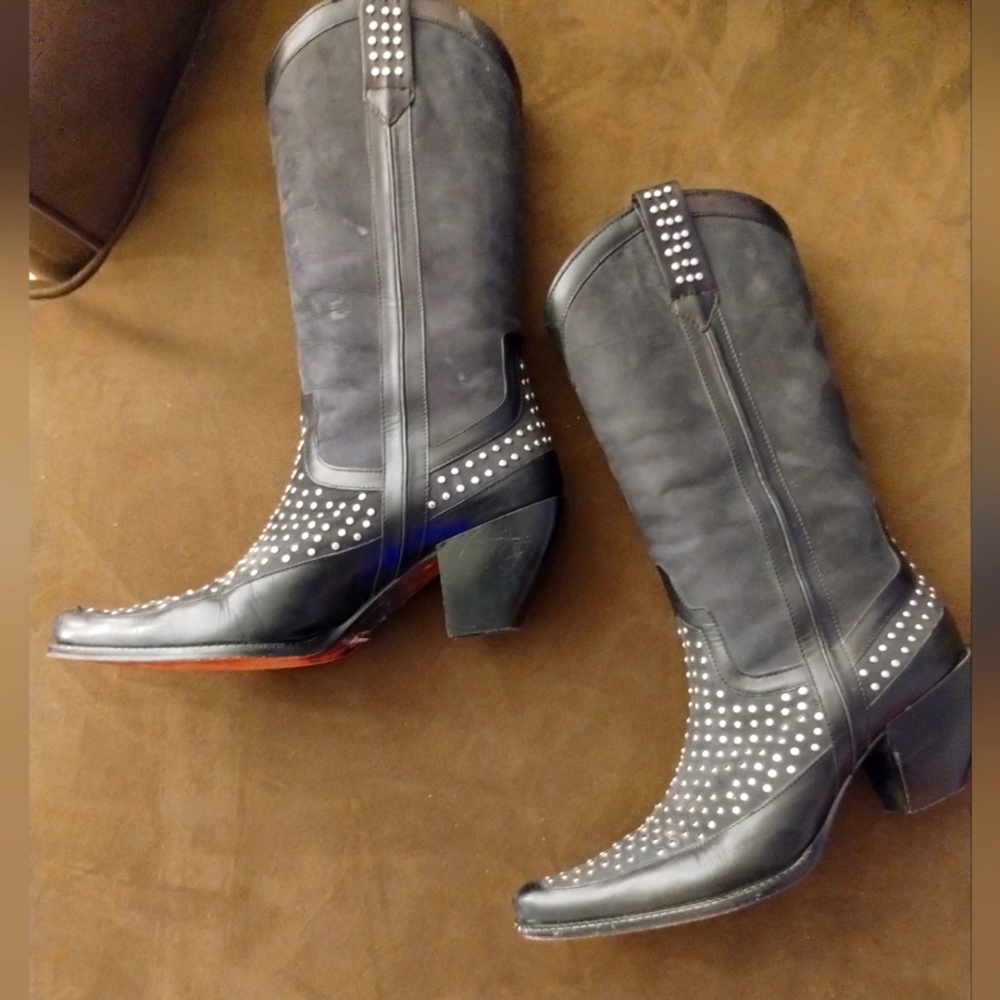 David J. Pliner boots
